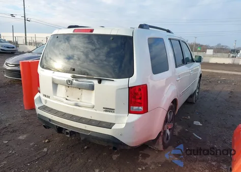 2013 Honda Pilot Touring z USA, uszkodzony, nr VIN 5FNYF4H96DB009594